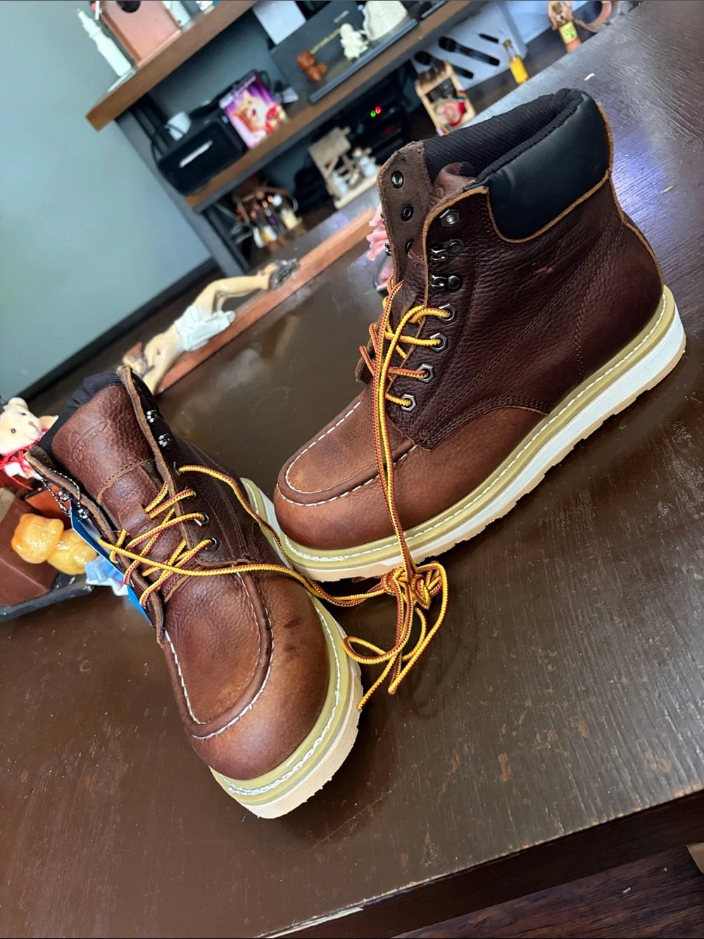 Men's Brown Leather Work Boots with Cream Sole size 8